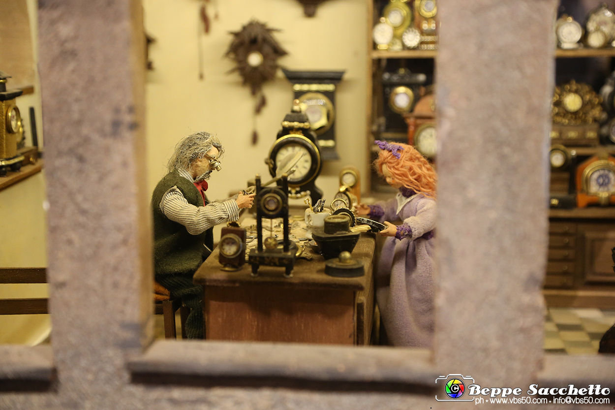 VBS_7457 - Abbazia di Vezzolano - Presepe artistico di Anna Rosa Nicola.jpg